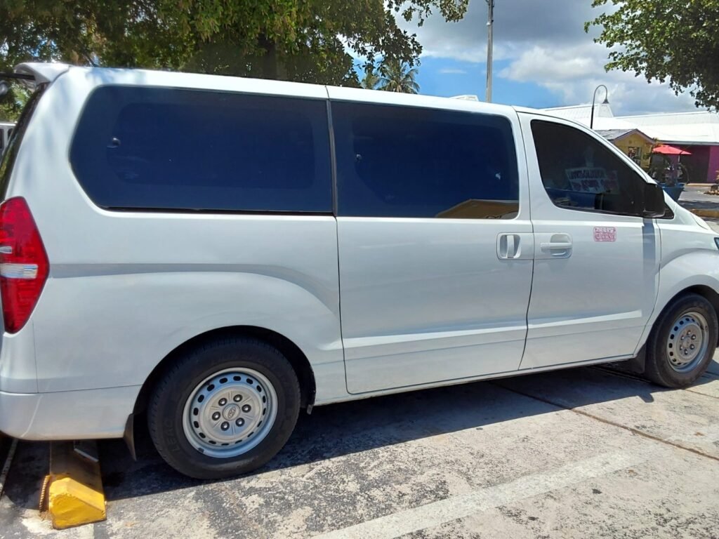 Minivan