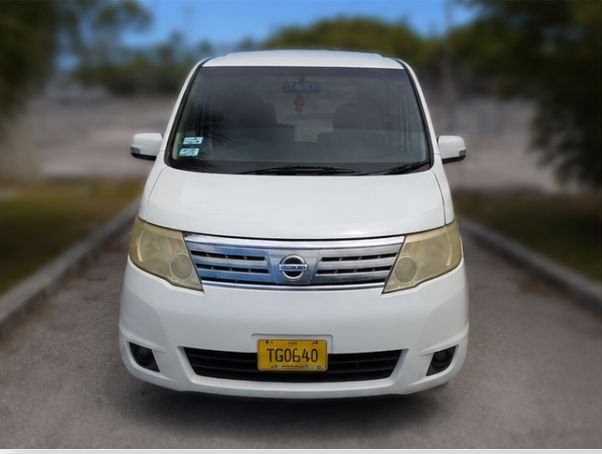 Minivan photo 3